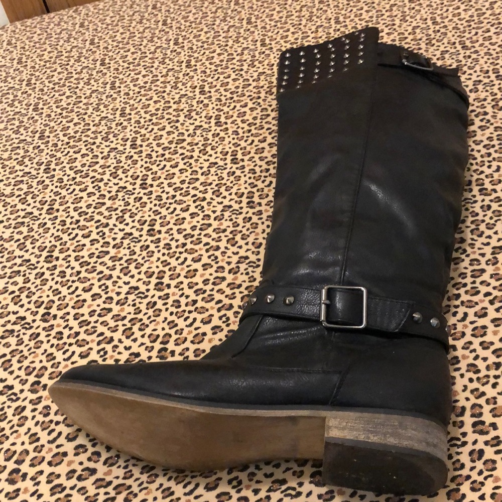 Tall ridding boots
